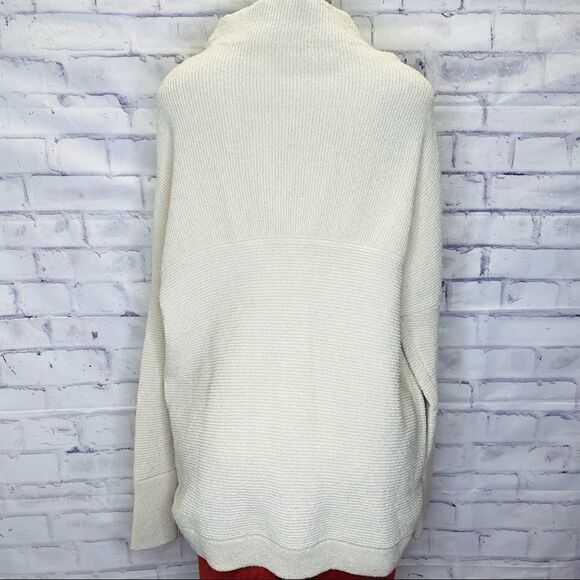RDI Modern Designer mock neck dolman sweater NWT - Picture 3 of 10